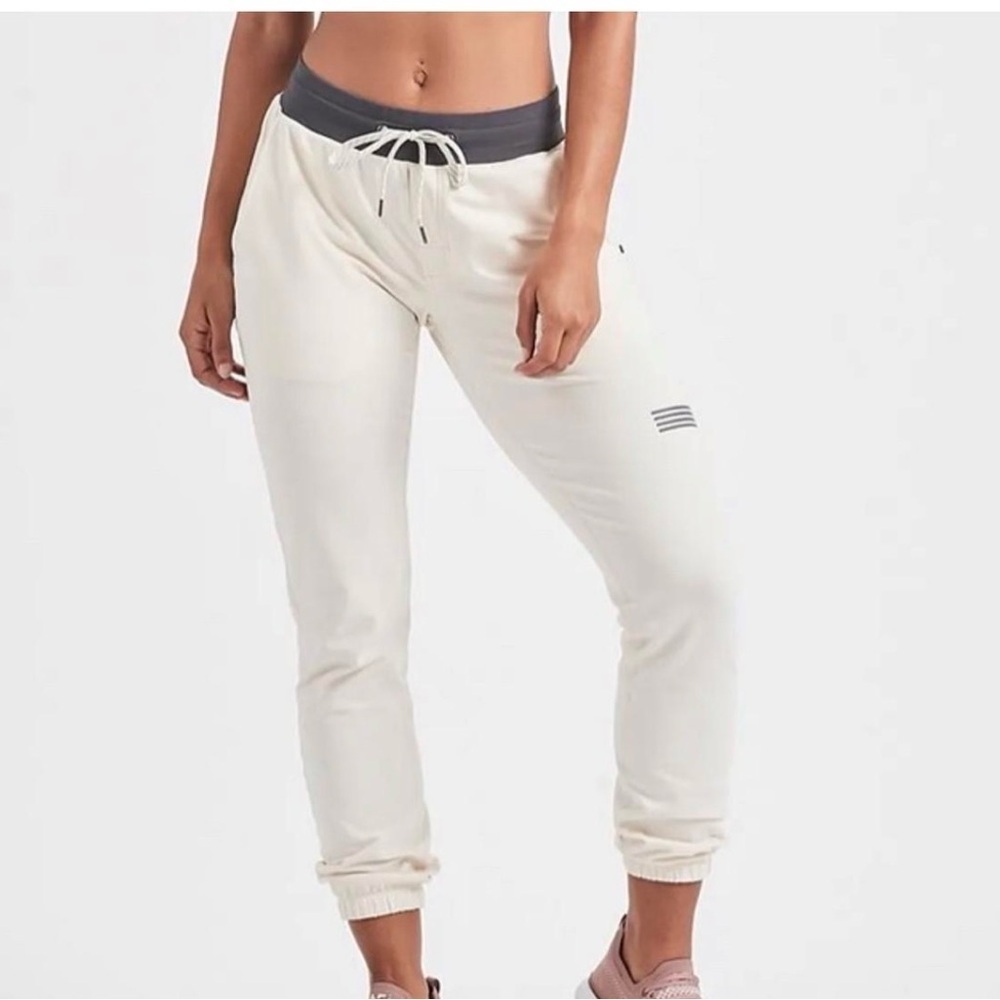 Vuori Laguna Lounge Pants - Picture 2 of 11